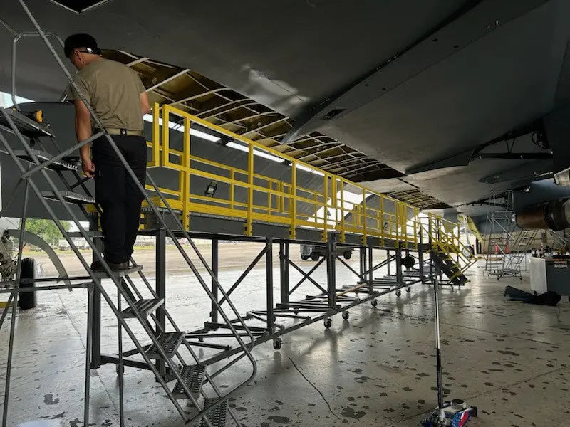 Wing Stands FAI