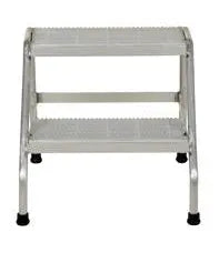 Industrial Step Stool Platforms - Industrial Step Stands - FAI